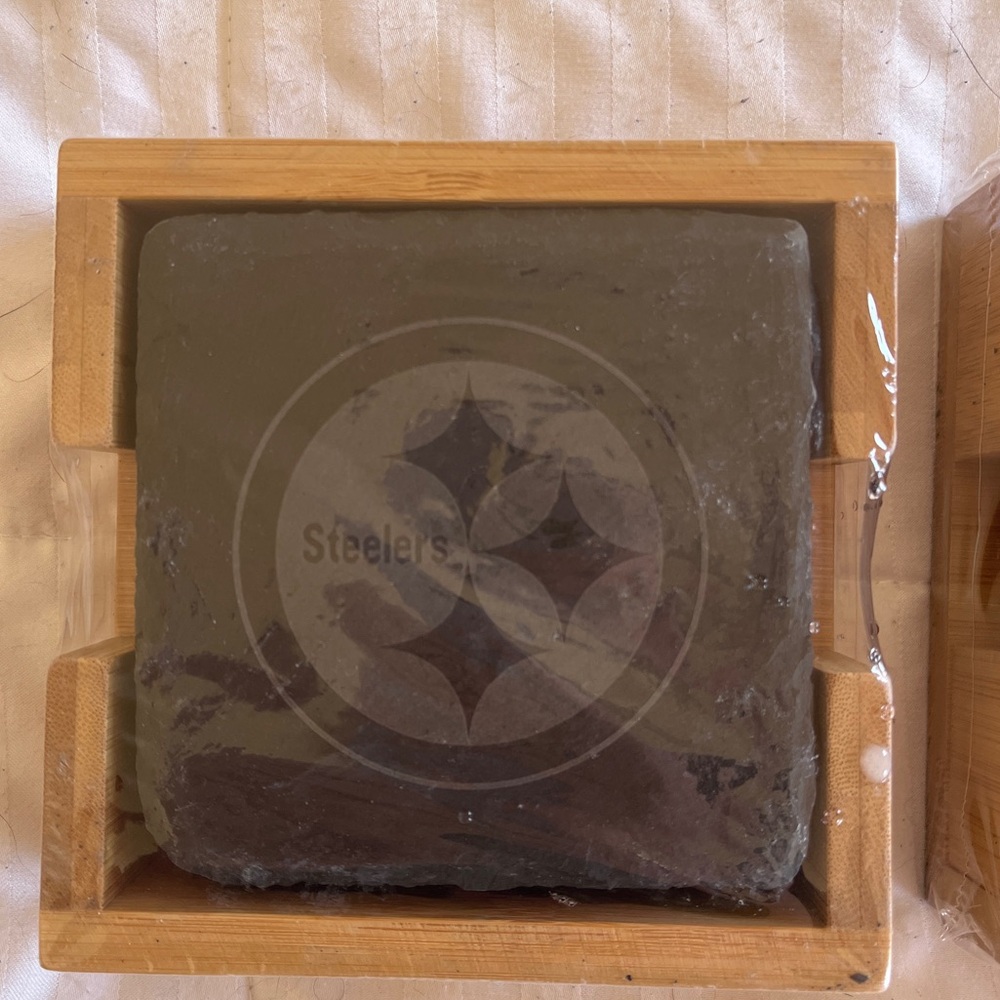 NWT 🤍Steelers NFL Coasters Set🤍 - Picture 2 of 3